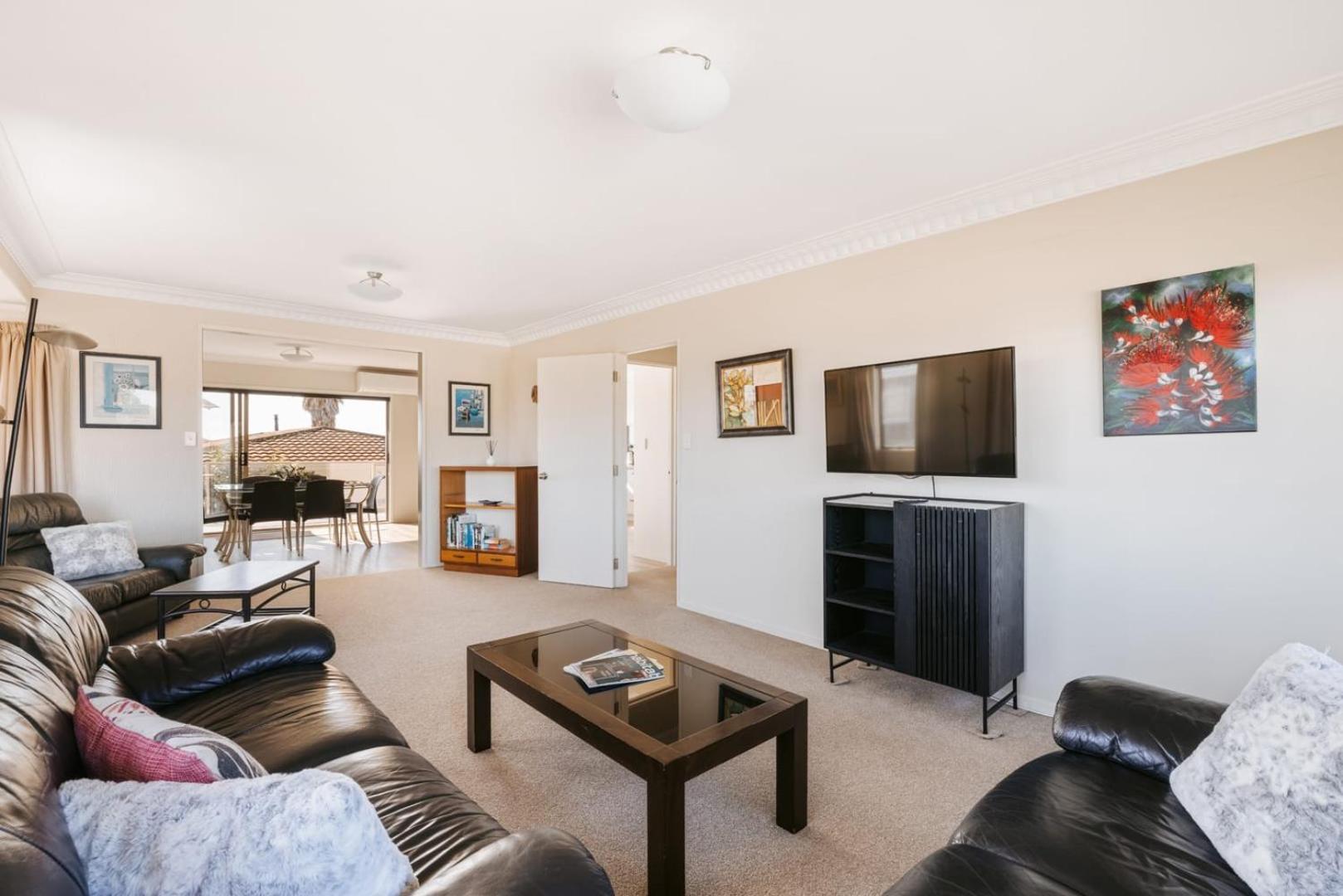Magnificent Sunrises, Oceanbeach & Sea Views Mount Maunganui Extérieur photo
