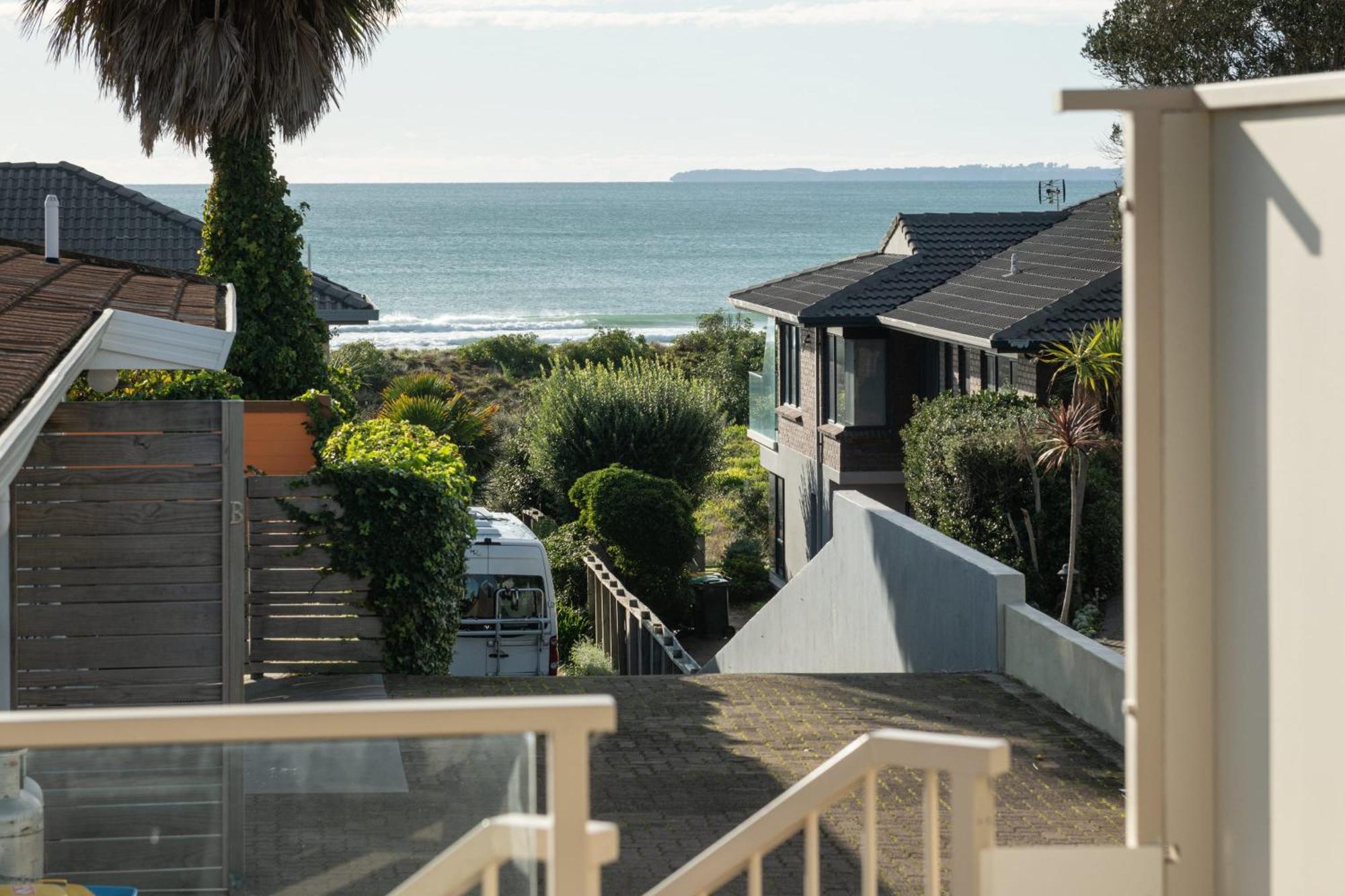 Magnificent Sunrises, Oceanbeach & Sea Views Mount Maunganui Extérieur photo